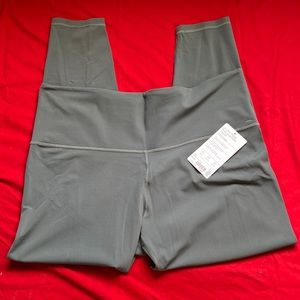 NWT Athleta Ultra High Rise Elation Tight